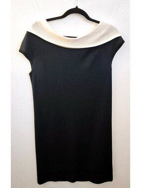 St. John Boat Neck Cream and Black Wool Blend Knit Sleeveless Dress Size 4 EUC